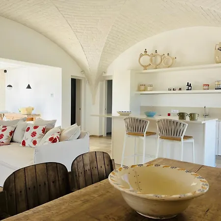 Trullo Saraceno أوستوني