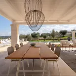 Trullo Saraceno Villa *