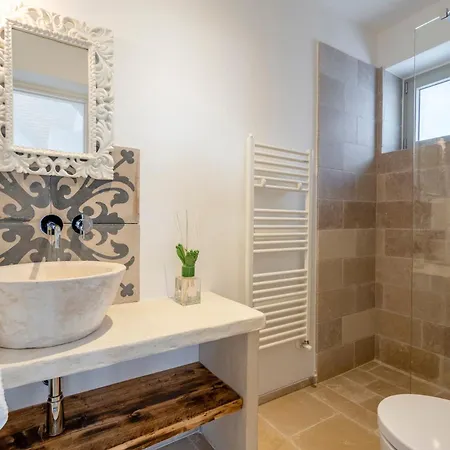 Trullo Saraceno オストゥーニ