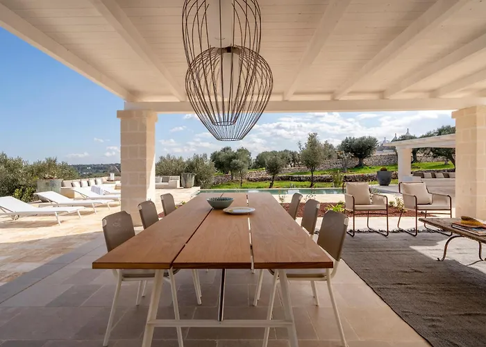 Trullo Saraceno Villa *